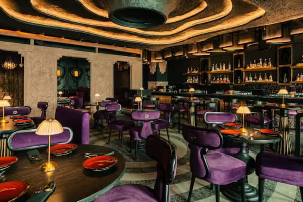 Ocho, Santacruz West, Western Suburbs