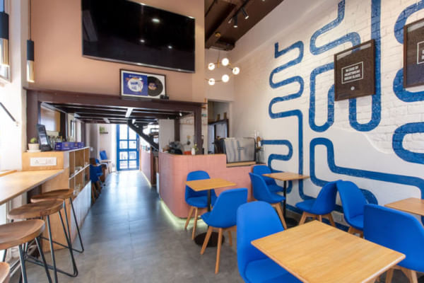 FES Cafe and Desserts, Galleria Market, Gurgaon