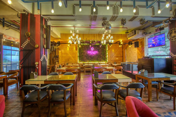 The Punterhouse Café Reloaded, Sector 12, Dwarka, West Delhi