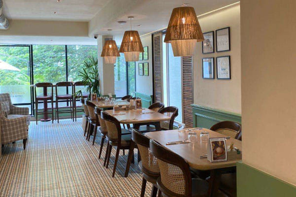 Aromas Cafe & Bistro, Pratap Nagar, Nagpur