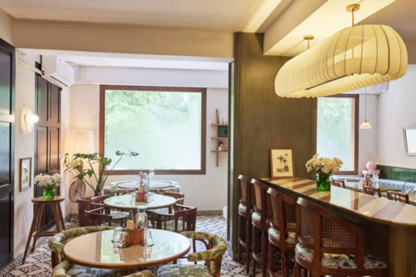 The Grammar Room, Khan Market, Central Delhi