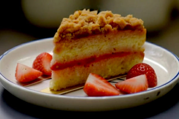 X and Y, Alipore, Kolkata