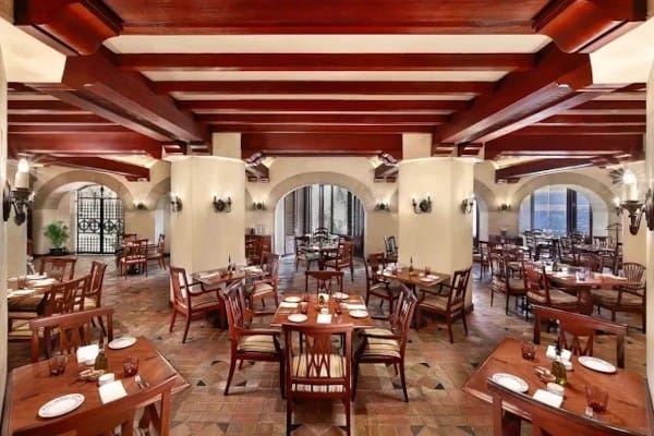 La Piazza, Hyatt Regency, New Delhi