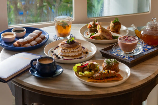 Taj Mahal Tea House, Bandra West, Western Suburbs