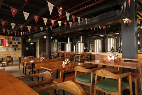 Brewtally Honest, Block M, Connaught Place, Central Delhi