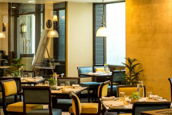 Pavilion Awadh & Beyond, La Place Sarovar Portico, Lucknow