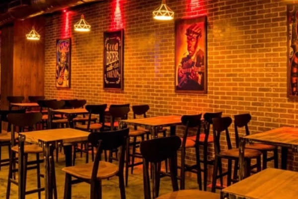 Penthouzz, Kandivali East, Western Suburbs