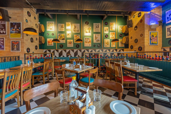 Pop Tate's, Bandra Kurla Complex (BKC), Western Suburbs