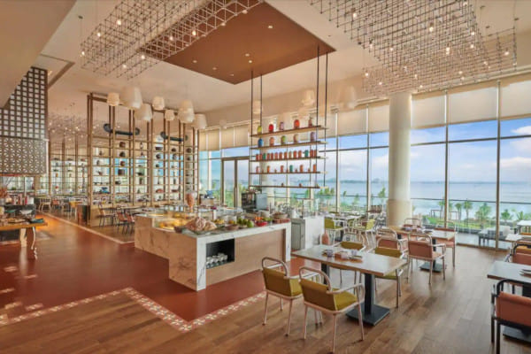 Malabar Cafe, Grand Hyatt Kochi Bolgatty