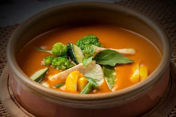 Yellow Thai Curry, Thai naam, Bandra West, Western Suburbs