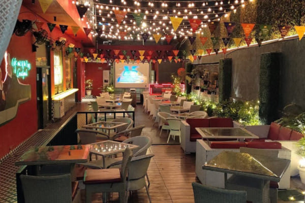 Cafe Out of the Box Courtyard, Connaught Place (CP), Central Delhi
