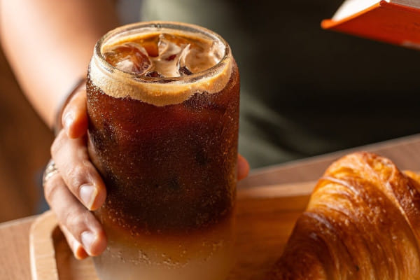 Peach Cold Brew Tonic @ Stand By Coffee, Worli, South Mumbai