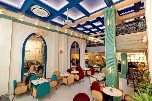 Ce La Vie, Connaught Place (CP), Central Delhi