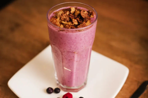 Raspberry Blueberry & Granola Smoothie, Suzette Café & Bakery, Bandra Kurla Complex (BKC), Western Suburbs