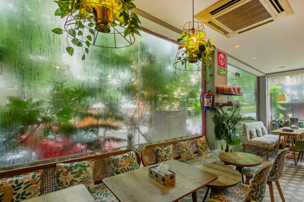 Bread & More, Vasant Vihar, South Delhi