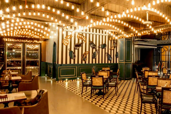 Lord of the Drinks, Gardens Galleria Mall, Sector 38 Noida