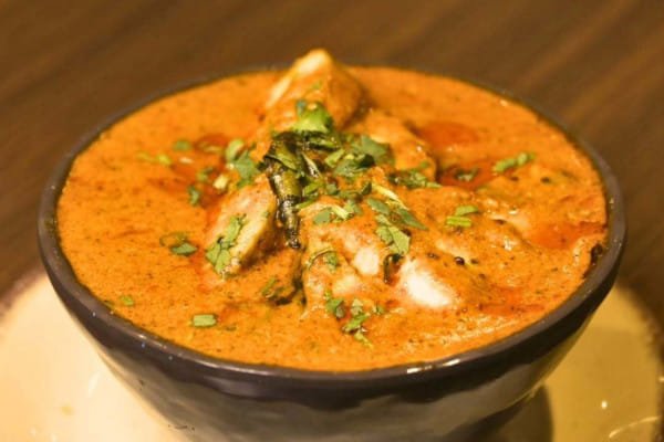 Surmai curry, Masala Mehfil Baner, Pune