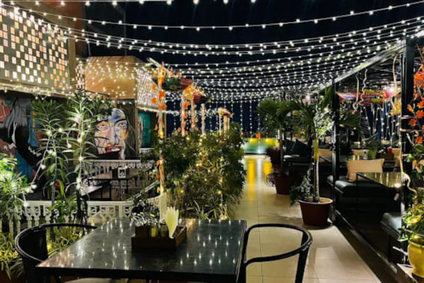 Veranda Rooftop Restro Cafe, Shilaj, Ahmedabad