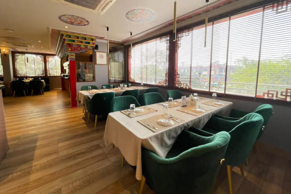 Yiga Restaurant, Majnu ka Tila, North Delhi