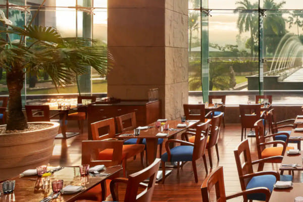 Waterside Cafe, Hyatt Regency, Kolkata