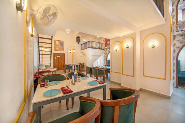 Umrao Jaan Restaurant & Cafe, Kaiserbagh, Lucknow