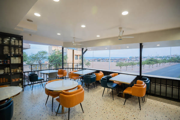 Play Bae Cafe, Besant Nagar, Chennai