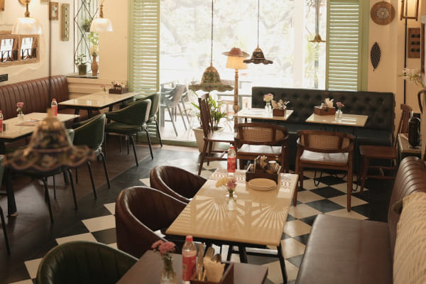 11th Avenue Cafe Bistro, Dighalipukhuri, Guwahati