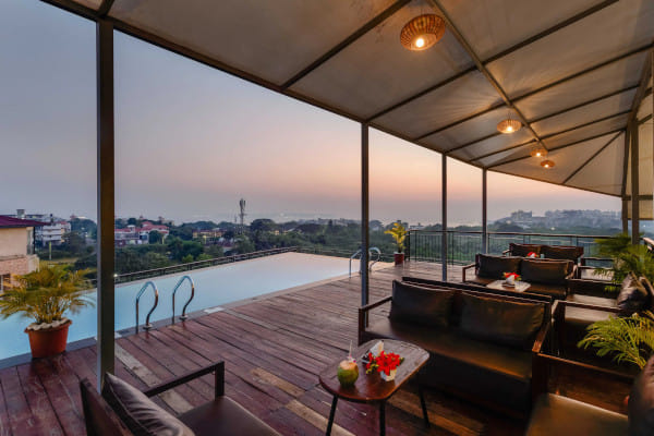 SinQ Sky The Rooftop Lounge, Panaji, North Goa