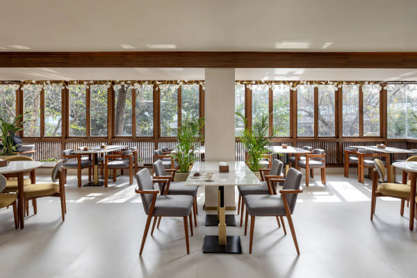 Lavonne Cafe, Defence Colony, South Delhi