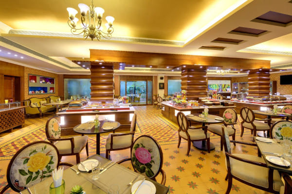 Tea Pot, Mayfair Lagoon, Bhubaneswar