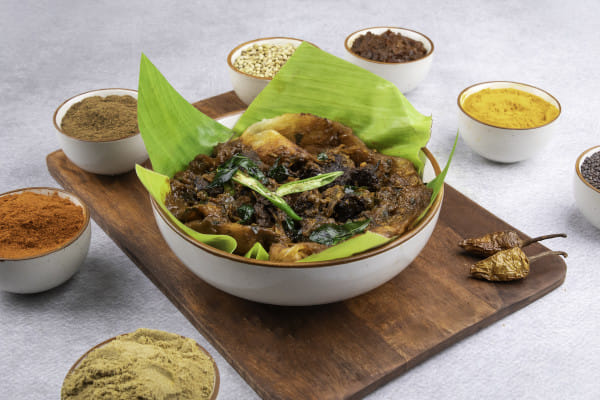 Mahabelly, Commons at DLF Avenue, Saket