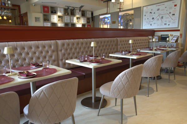 The Embassy Restaurant, Vasant Kunj, South Delhi