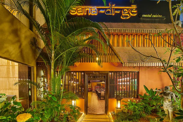 Sana-Di-Ge, Goldfinch Hotel, Seshadripuram