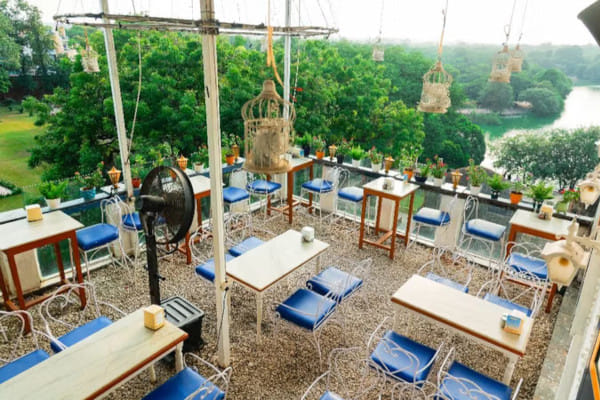 Mia Bella, Hauz Khas Village, South Delhi