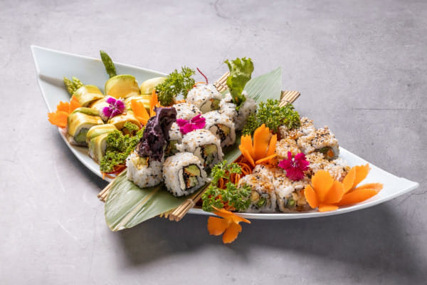 Sushi Roll Moriawase Platter, EBISU Fine Japanese Cuisine, Sector 54, Gurgaon