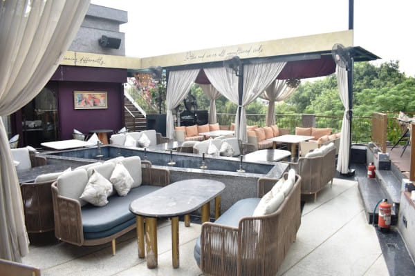 Uncultured Cafe & Bar, Kailash Colony, South Delhi
