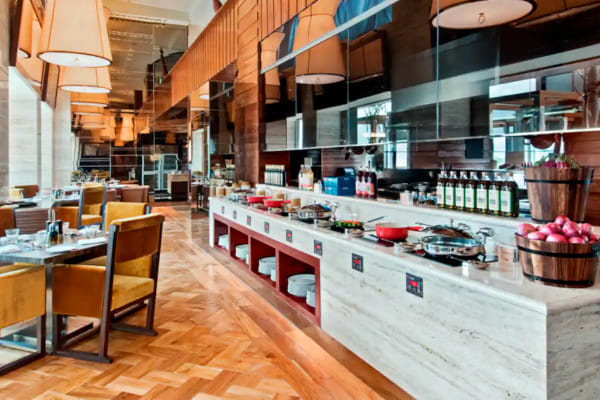 Vasco's, Hilton, Chennai