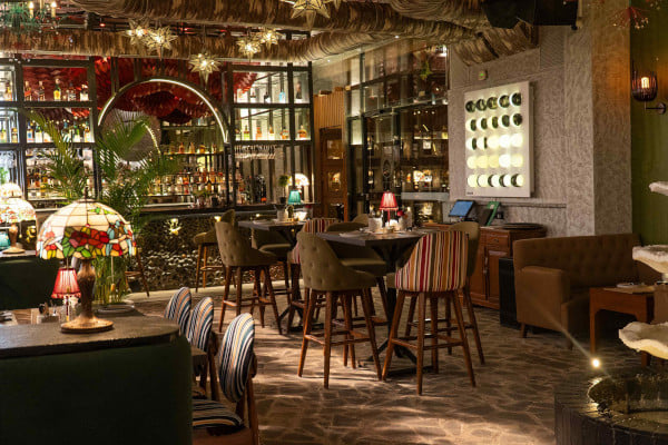 Tattva Bar & Cafe Mumbai, Hotel Peninsula Redpine, Mumbai