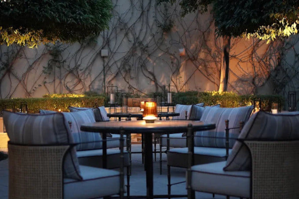Lyrah-Alfresco Bar, Trident, Gurgaon