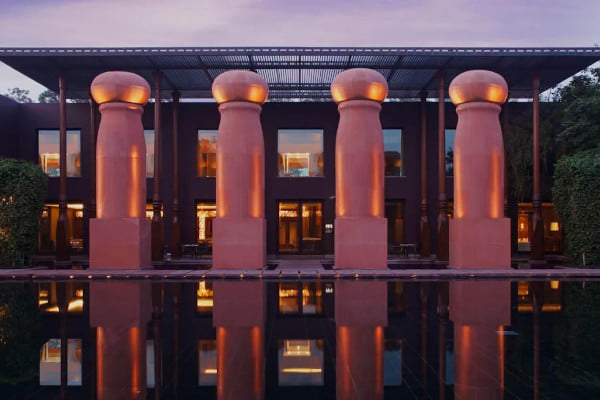 Kiyan, The Roseate, New Delhi