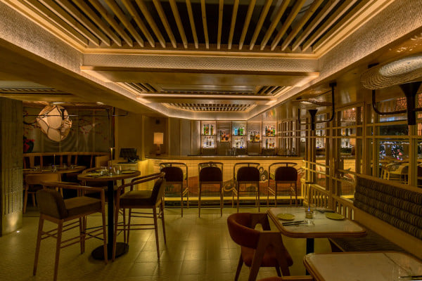Nom Nom: Asian Bar & Eatery, Khar, Western Suburbs