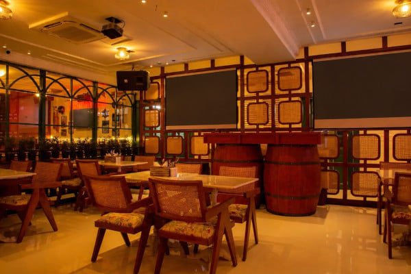 The Studs Sports Bar, Sahakara Nagar, North Bengaluru