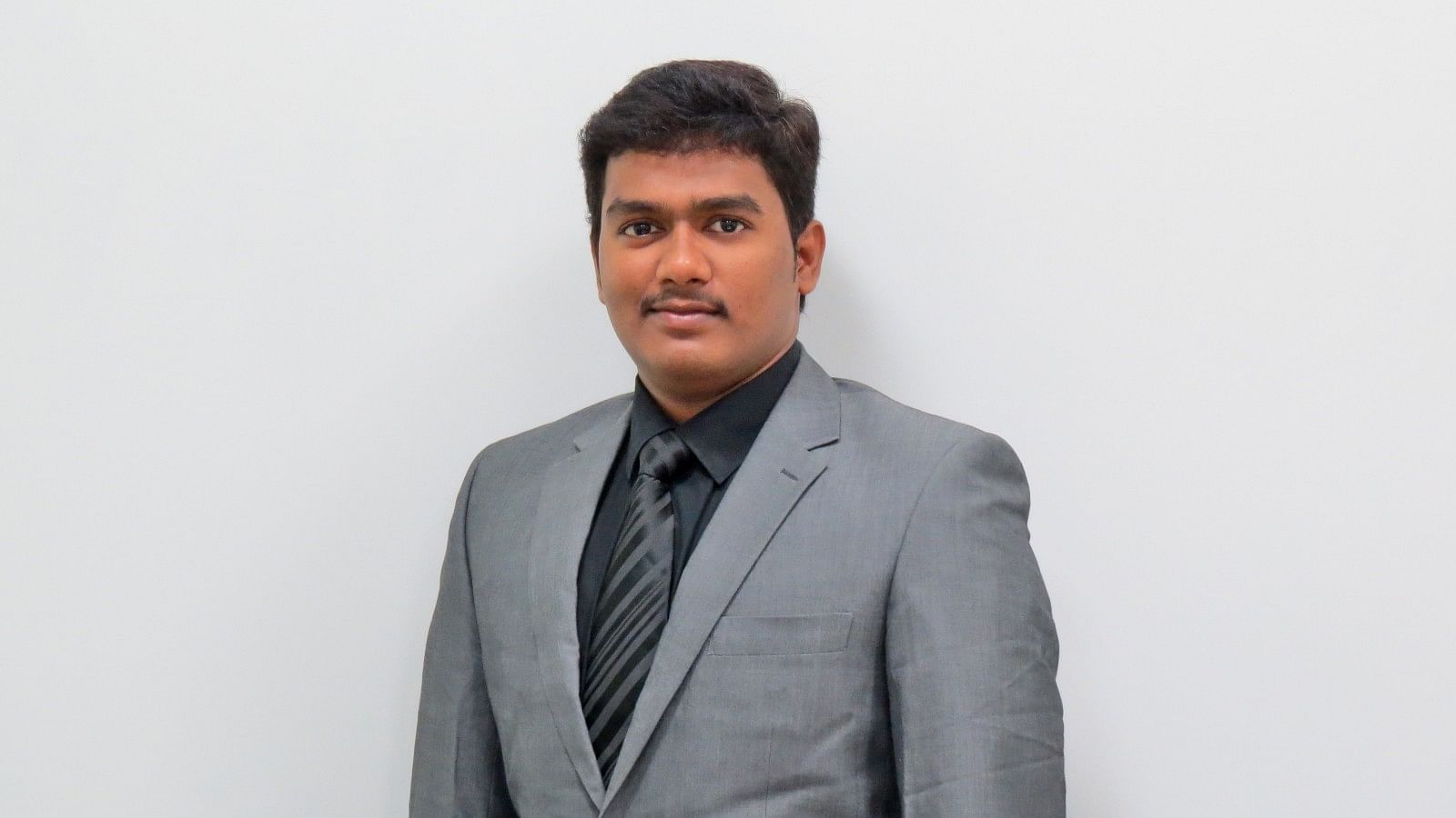 Review User